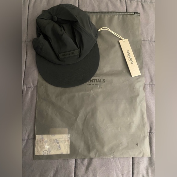 FOG Essentials Baseball Cap - Picture 1 of 2